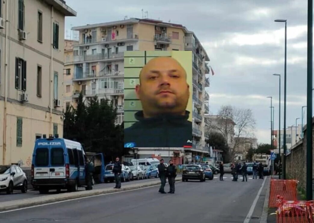 Colpi Di Pistola Contro La Cas