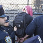 Columbia Chiama La Polizia Per Sgomberare Una Protesta Pro-Gaza Alla Butler Library Di New York