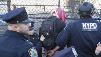 Columbia Chiama La Polizia Per