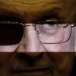 Condanna A 25 Anni Per L’Attentatore Di Salman Rushdie: Il Processo A Mayville Si Chiude