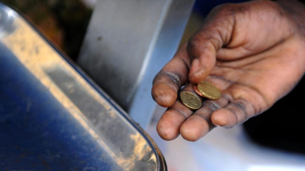 Crescita Economica E Dinamiche