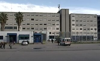 Detenuto Tenta Di Evadere Dal
