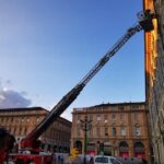 Distacco Di Calcinacci In Piazza San Carlo A Torino, Intervento Dei Vigili Del Fuoco Nel Cuore Della Città