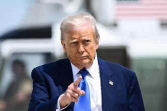 Donald Trump Promuove La Pace