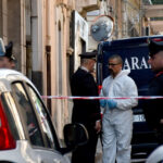 Donna Lancia La Sorellina Di Sette Mesi Dal Terrazzo A Misterbianco, Indagata Per Omicidio Volontario Aggravato