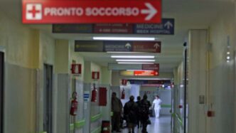 Dottoressa Con Quasi 50 Anni D