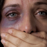 Due Anni Di Violenze A Cirié, Il Patteggiamento Per Un Uomo Che Ha Aggredito La Compagna E La Figlia