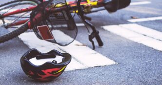 Due Bambini Travolti In Bicicl