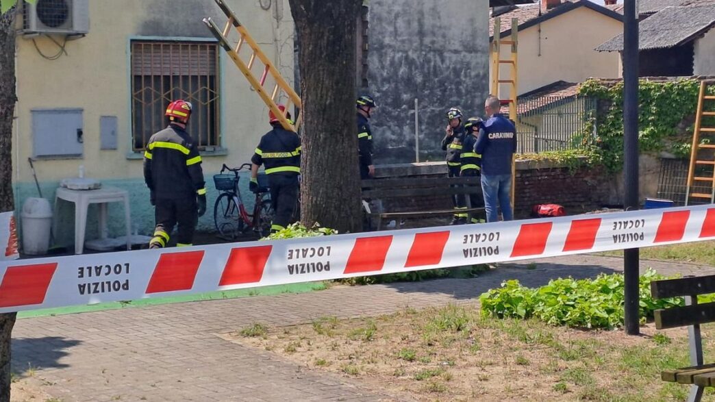 Emergono Dettagli Dal Dragaggi