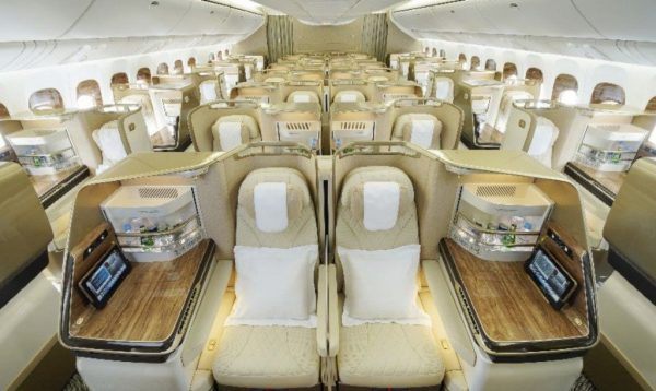 Emirates Svela I B777 E Gli A3