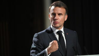 Emmanuel Macron Propone Un Ces