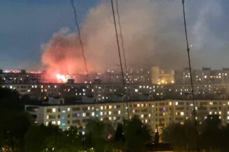 Esplosione E Incendio Causano