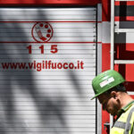 Fiamme In Un Appartamento Al Secondo Piano A Casal De’ Pazzi A Roma, Donna Soccorsa