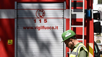 Fiamme In Un Appartamento Al S