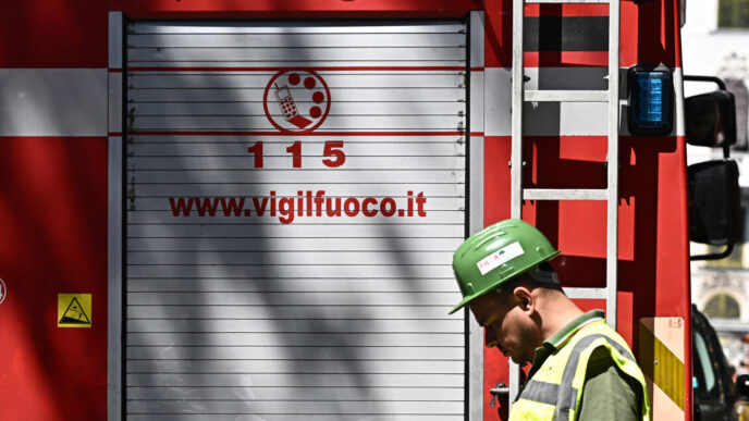 Fiamme In Un Appartamento Al S