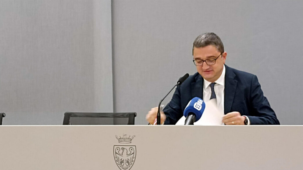 Firme Dal Presidente Della Pro