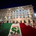 Flash Mob In Piazza Colonna A Roma Per Chiedere Trasparenza Sul Referendum Della Cittadinanza