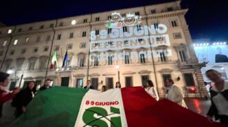 Flash Mob In Piazza Colonna A