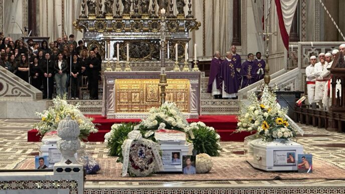 Funerali A Monreale Per I Tre