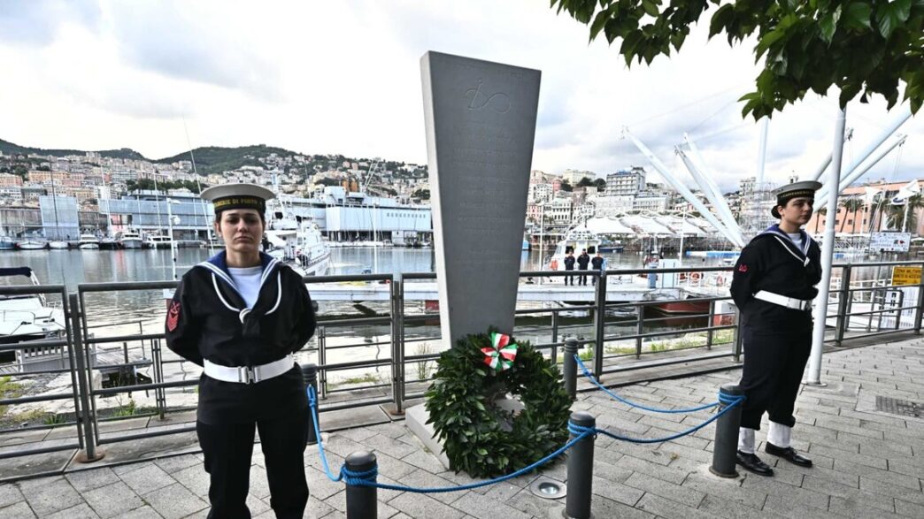 Genova Ricorda Le Vittime Del