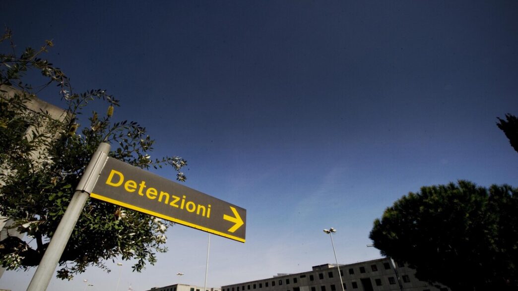 Giornata Di Tensione Al Centro