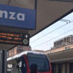 Giovani Arrestati A Monza Dopo Aver Mostrato Il Bottino Delle Rapine Sui Treni Milano-Lecco