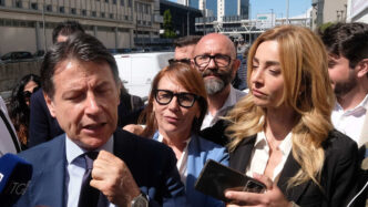 Giuseppe Conte Invita A Votare