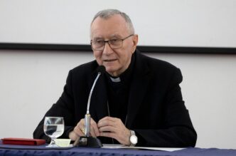 Il Cardinale Parolin Invita A