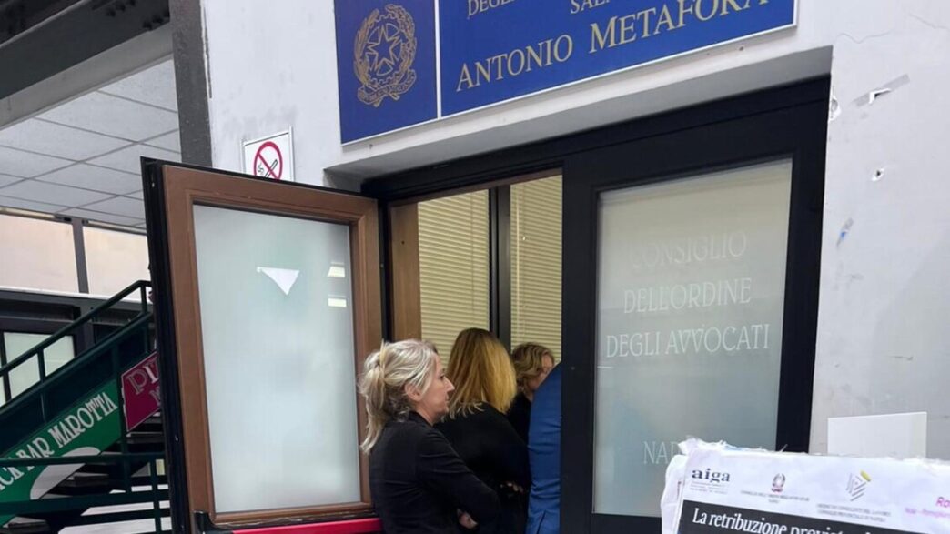Il Confronto A Napoli Sulle Re