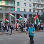 Il Corteo A Milano Chiede La Fine Dell’Attacco Israeliano A Gaza Dopo L’Episodio Della Ristoratrice Napoletana