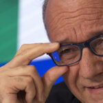Il Ministro Valditara Propone Il Divieto Dei Cellulari Nelle Scuole Europee Fino A 14 Anni E Oltre