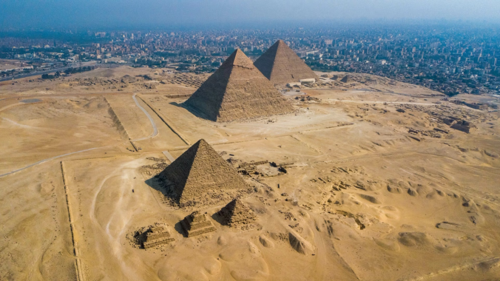 Il Mistero Delle 31 Piramidi I