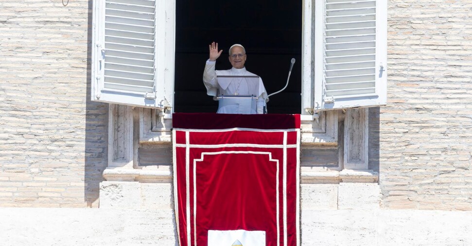 Il Papa Al Regina Coeli3A Pregh
