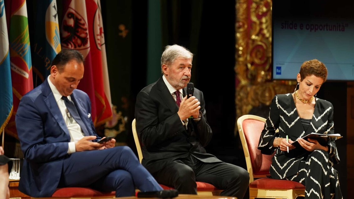 Il Presidente Bucci Al Festiva