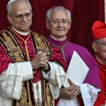 Il Significato Delle Insegne Episcopali Durante La Messa D’Inizio Pontificato Del Papa