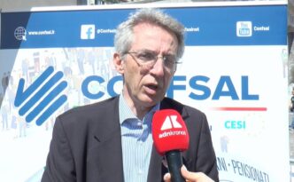 Il Sindaco Di Napoli Alla Gior