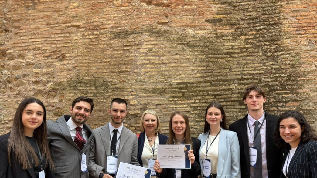 Il Team Delle28099Universitc3A0 Di Ber