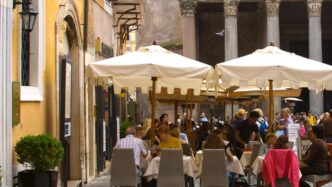Il Turismo Come Fonte Di Disug