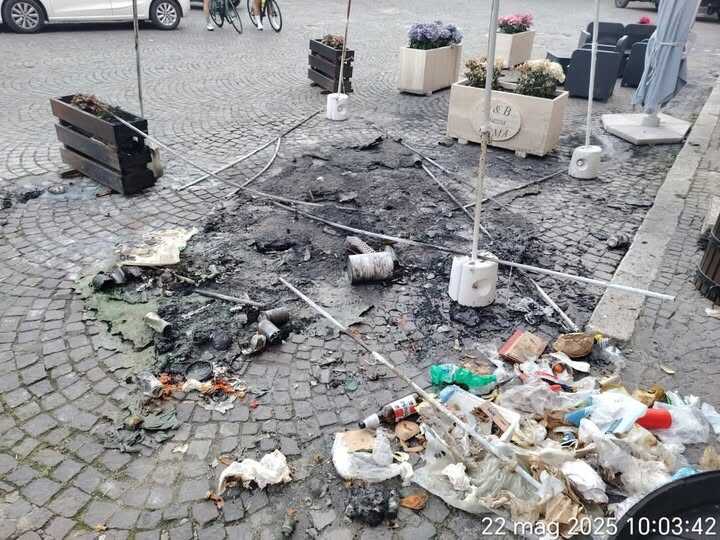 Incendio Doloso Al Gazebo Di F