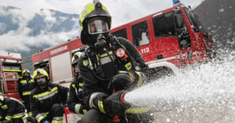 Incendio In Via Leinc3Ac A Settim