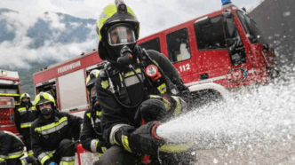 Incendio In Via Leinc3Ac A Settim