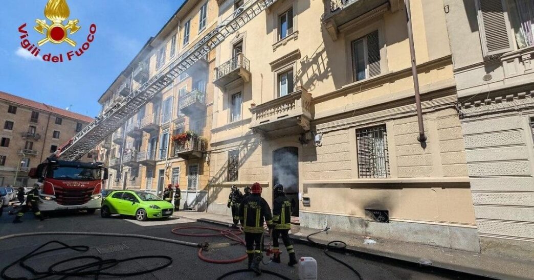Incendio Nelle Cantine Di Un P