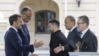 Incontro A Tirana Tra Emmanuel
