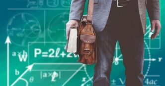 Insegnante Delle Scuole Superi