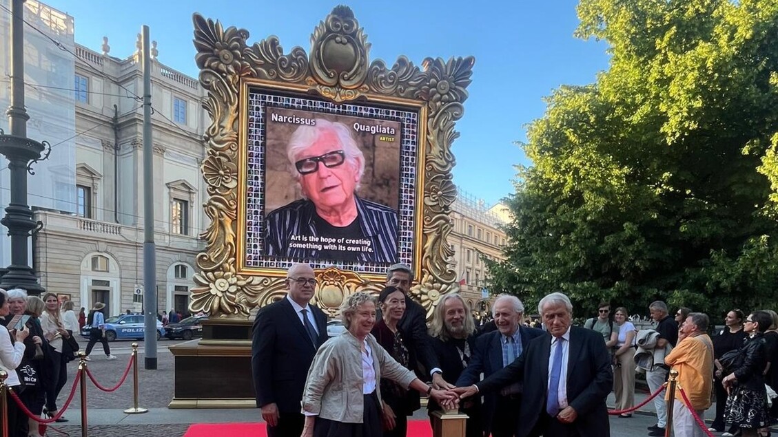 Installazione E Gala A Teatro