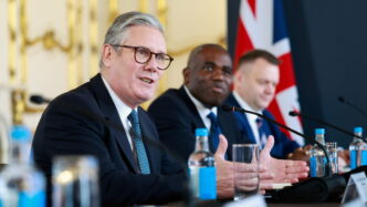 Keir Starmer Respinge Critiche