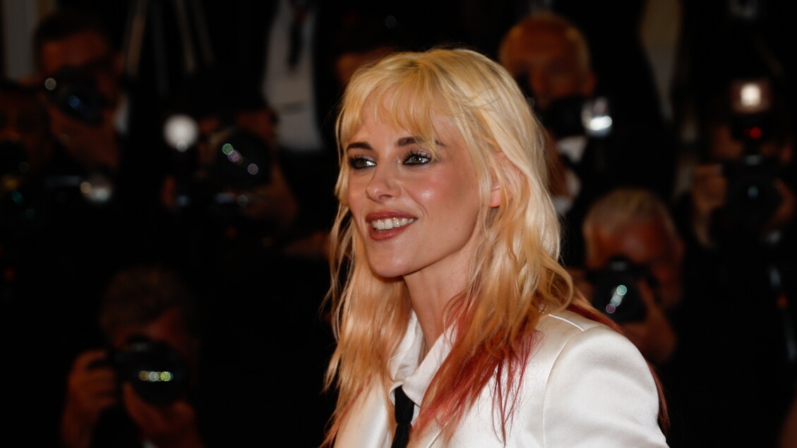 Kristen Stewart Presenta The C