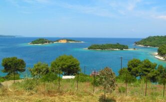 Ksamil E Le28099Albania3A Tra Mare C
