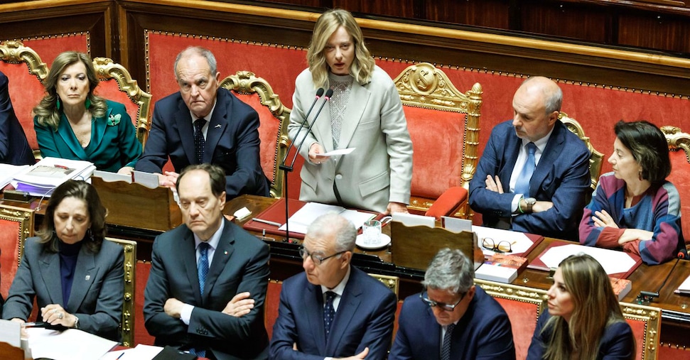 Le28099Italia Pronta A Raggiungere