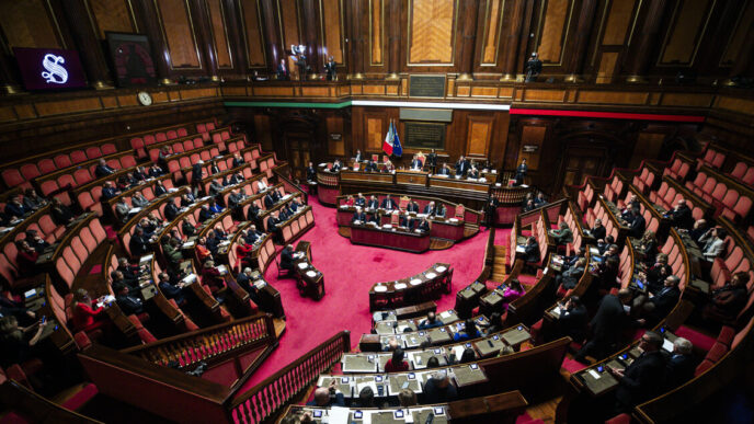 Le28099Aula Del Senato Approva Il D